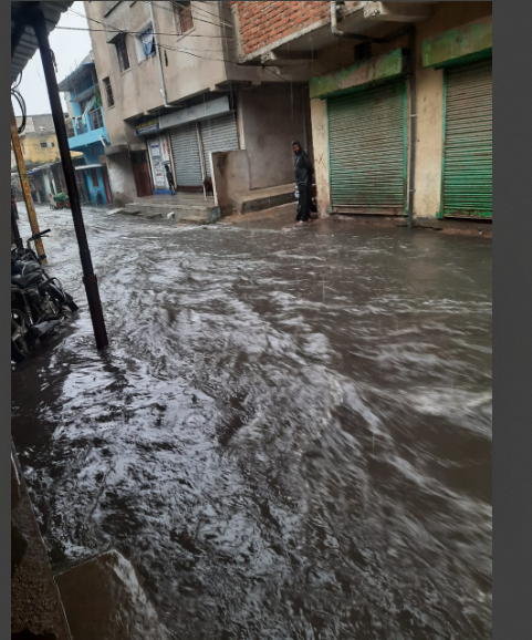 karoron ki nala yojna bani musibat