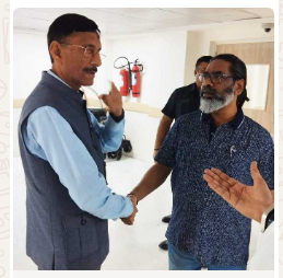 raksha rajya mantri sanjay seth pahunceh gangaram aspataal