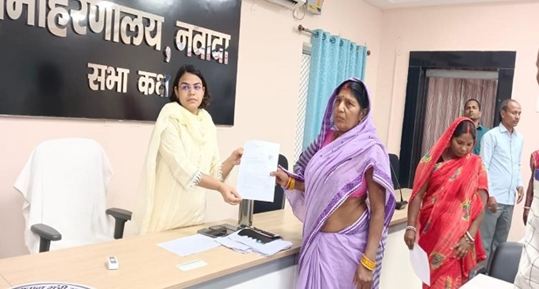 10071 beneficiaries of Nawada received assistance amount