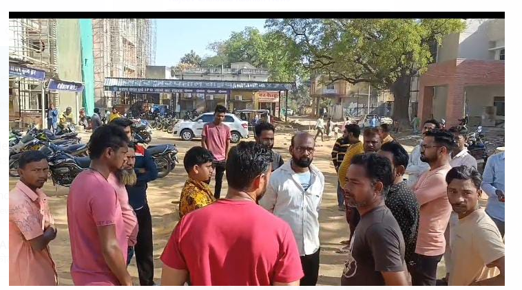 chaibasa mai sadak hadse mai youwak ki maut 