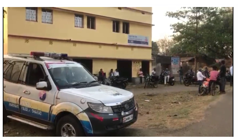 dhanbad mai aparadhi bekhof 