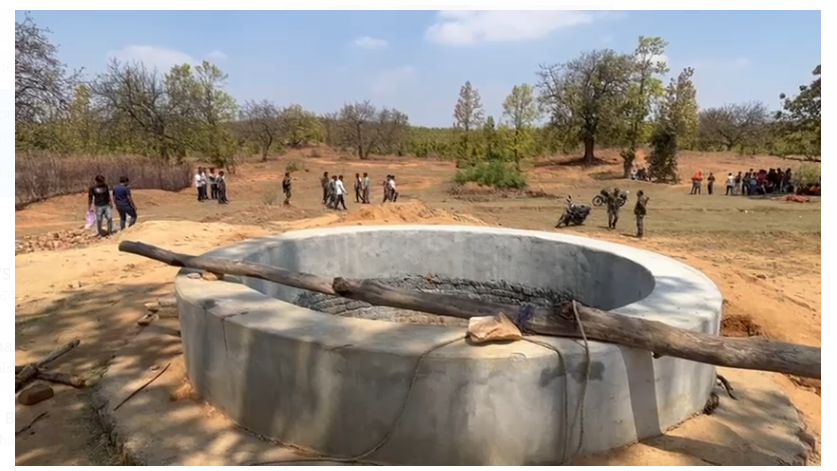 latehar mai kuwan se youwak ka shav baramad