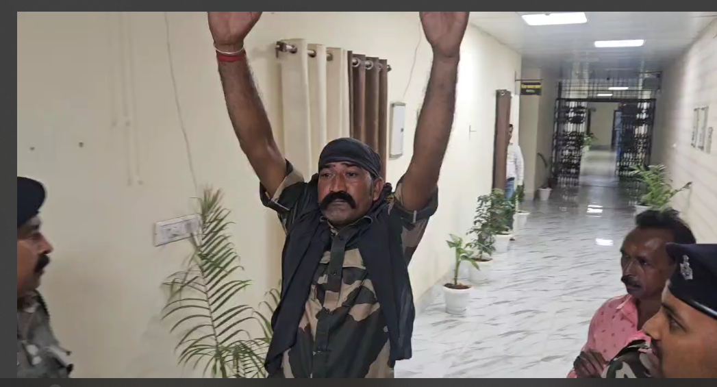 giridih mai police jawan suspend