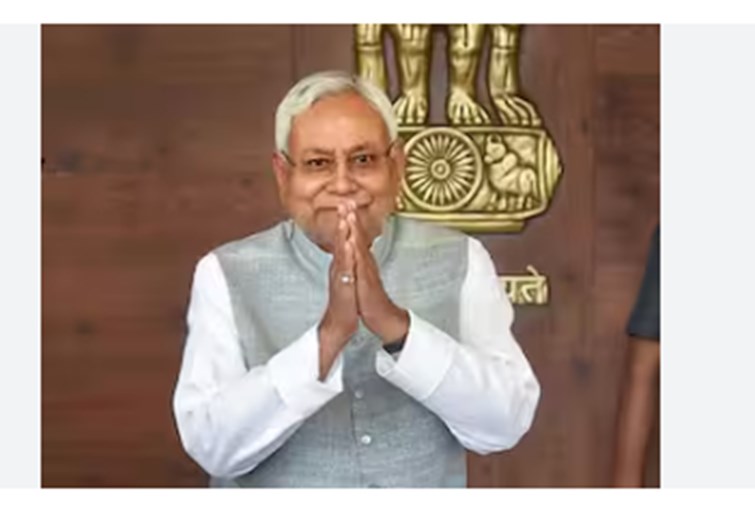cm nitish kumar ne ki highlevel meeting 
