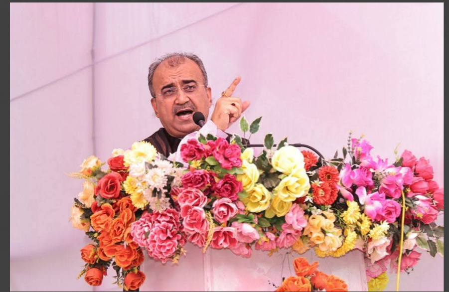 bihar ke swasthya mantri mangal pande paheche supol