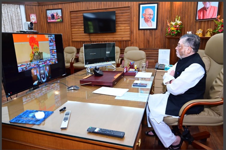 rajyapal santosh gangwar ne kaha
