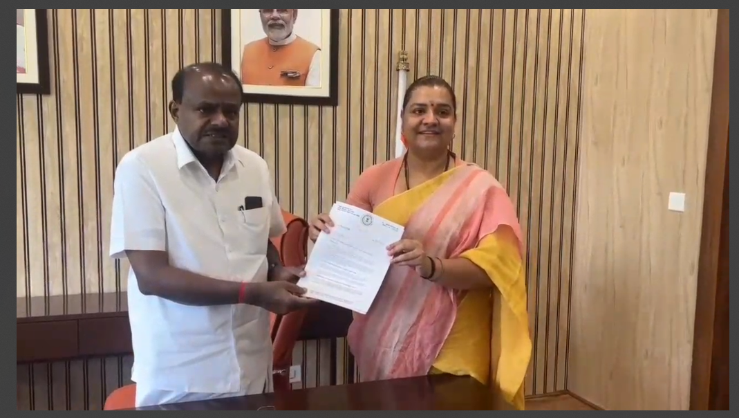 bokaro hawai adde ke sanchalan kr rah huyi aasaan