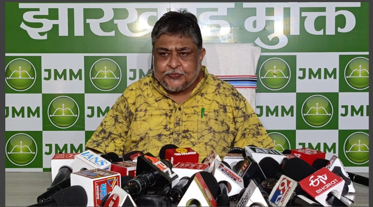 jhamumo ka vishesh rajya ka darja dene ki mang