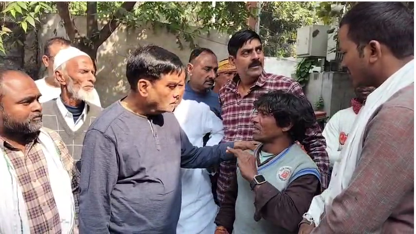 Painful death of five people of the same family due to roof collapse in Manas Panchayat of Akilpur police station area of ​​Danapur Diara.