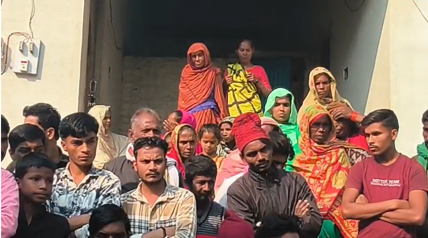 The driver asked – "Shamshul, which is father Ainul's house? Know what is the whole matter."