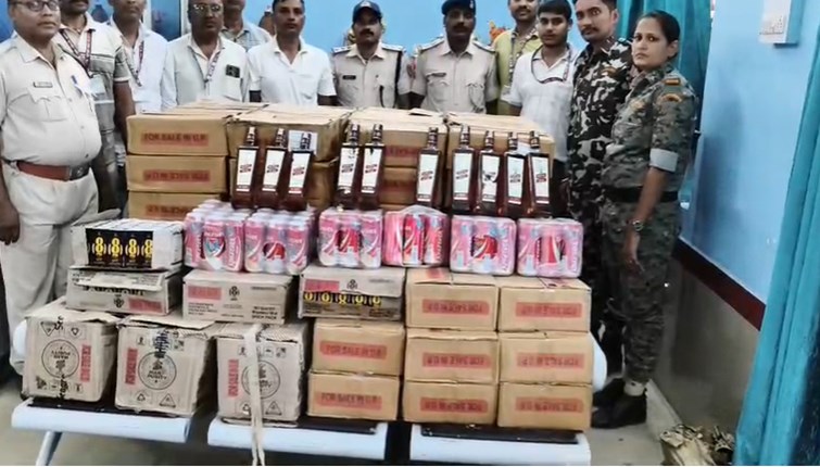 CRPF police recovered a huge quantity of foreign liquor.
