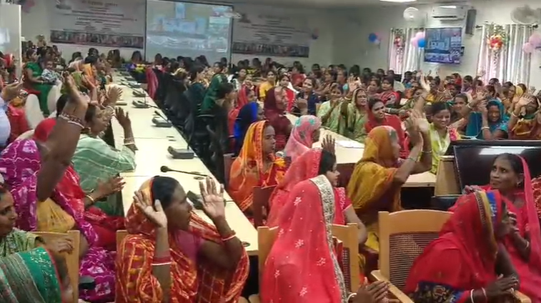 15 thousand Jeevika Didi benefited from the Chief Minister's Women Employment Scheme.