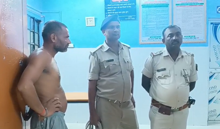 Drunken youth creates ruckus at Ghatho police station in Samastipur, alleges vandalism and attack on police