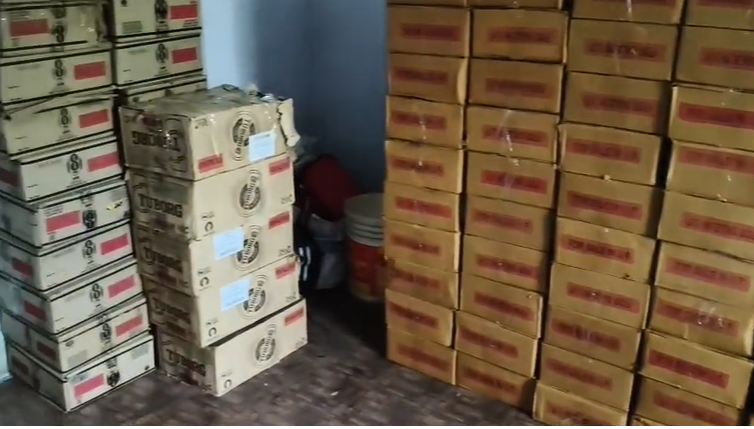 Excise department caught, 1125 liters of liquor seized, driver arrested