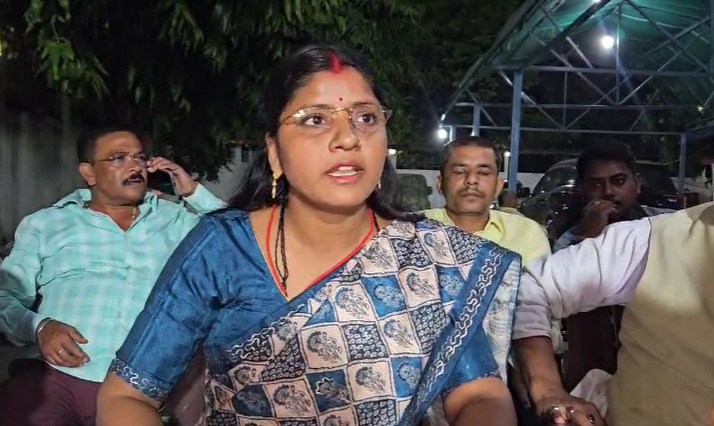A wave of resentment rises in Congress, District Council President Naina Kumari makes a big statement