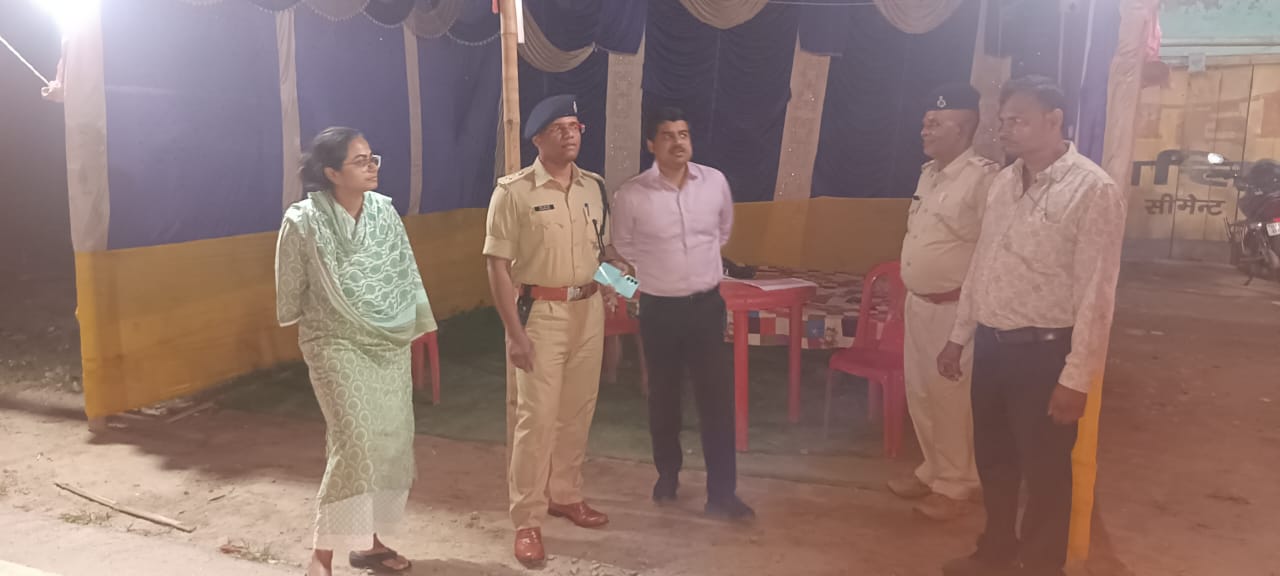 Strict vigil at 14 check posts; crackdown on illegal arms and drugs intensified