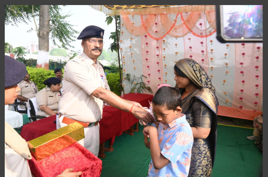 shahid veer jawano ko naman 