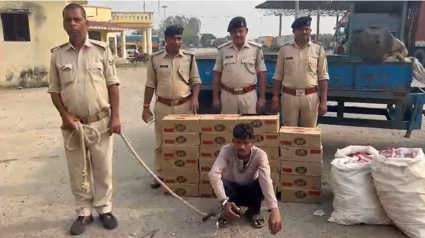 Country liquor being sold in Tali seized, a thief arrested