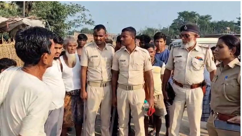 Villagers caught him on Diwali night, police engaged in investigation