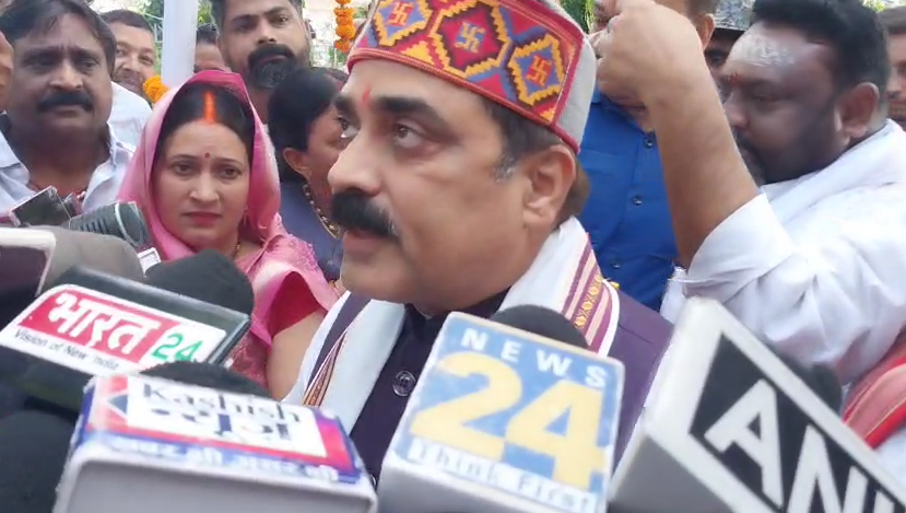 Minister Jeevesh Mishra's sharp attack on Rahul Gandhi said - Came to Bihar to stop vote theft, stole the bike himself