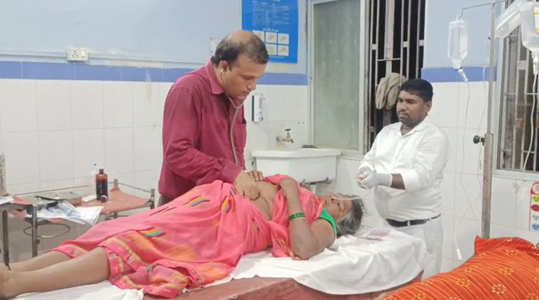 7 people of the same family fall ill, 2 die during treatment
