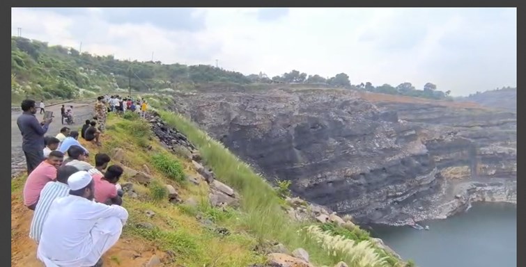 dhanbad mai bada hadsa 