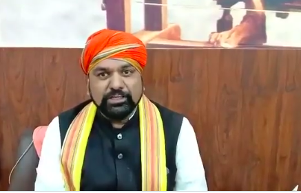 On the attack on Ashoka Pillar, the emperor said- Attack on Ashoka Pillar is treason