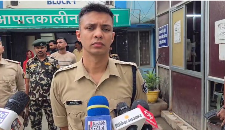 Encounter between liquor smugglers and police, one smuggler injured
