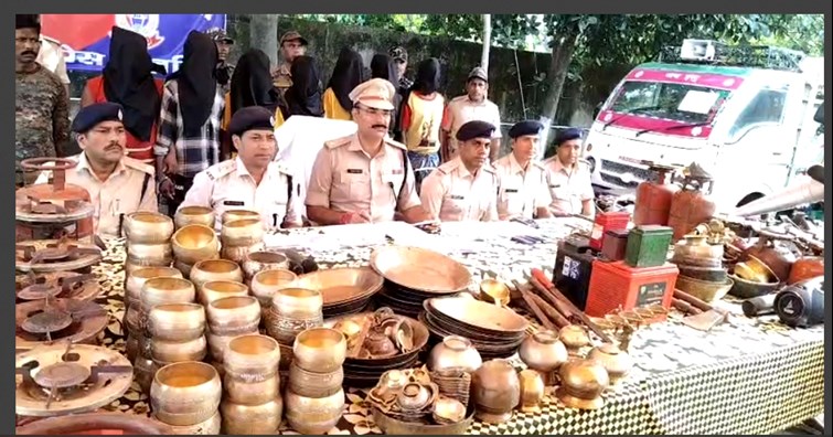 chor giroh ka khulasa