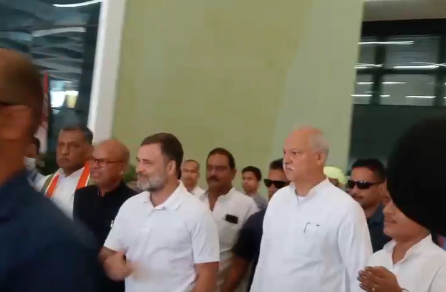 Rahul Gandhi arrives in Patna for Congress Working Committee meeting