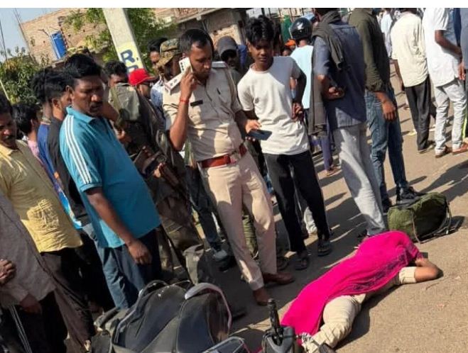 ranchi mein sadak hadsa