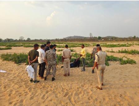 palamu police or apradhiyon mein muthbhedh