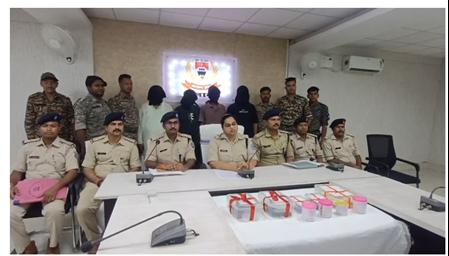 medininagar bus stand road golikand ka khulasa