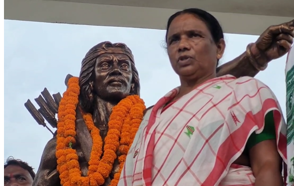 viswa aadiwasi diwas