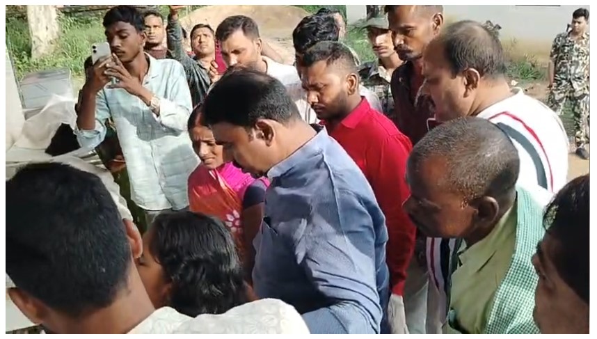 banka mai aakashiye bijlee ka kahar 