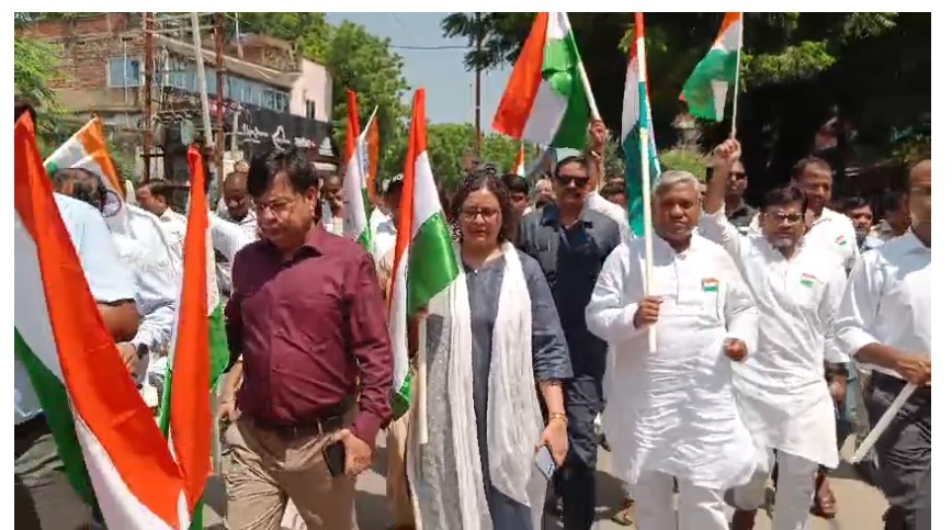 rashtrabhakti ke rang mai ranga nawada
