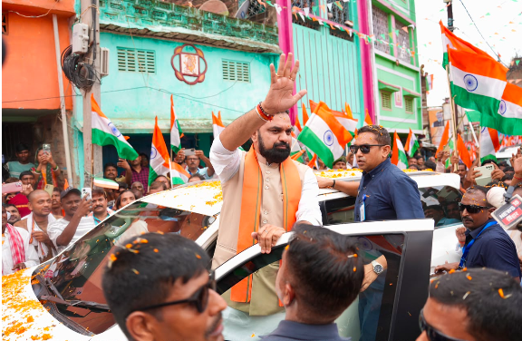 munger mein samrat chowdhary ne nikali tiranga yatra