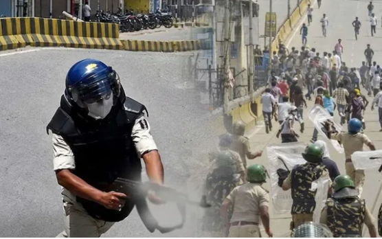 chatra pradarshan mein ak-47 se char round hawai firing