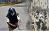chatra pradarshan mein ak-47 se char round hawai firing