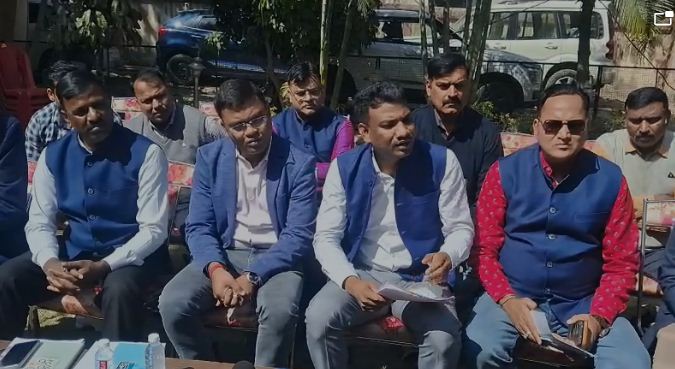 mahila adhiwakta k sath duvyawhar mamla