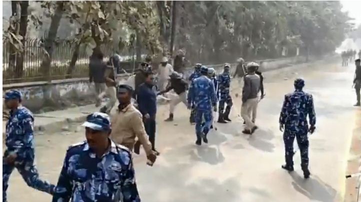 dushkarm ki ghatna par bhidh ugd