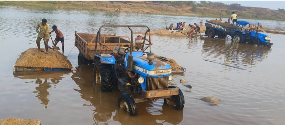 balu ka awaidh karobar