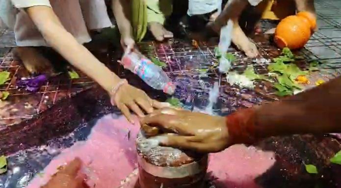 basukinath mein shivbhakton ki bhari bheedh