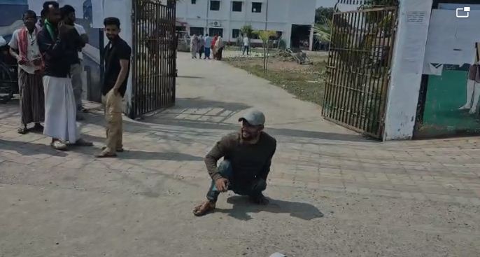 matdan kendr par vyavastha ki khuli pol