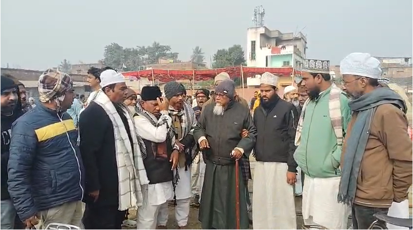 A grand national-level Raza Jama Masjid will be built in Katihar, with construction of the five-story building beginning at a cost of Rs 25 crore.