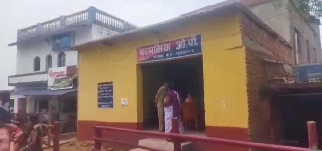 Wild boar attack in Chandankiyari, one dead, two injured.