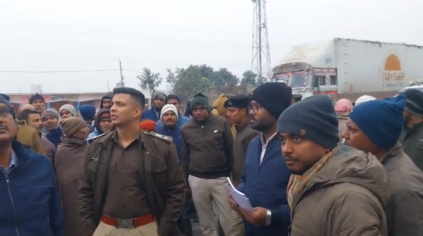 After a historic 45-day journey, the country's largest Shivling has reached Gopalganj.