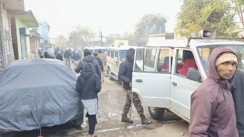 Police launch major crackdown on gangster Prince Khan's network, conducting simultaneous raids in several areas.