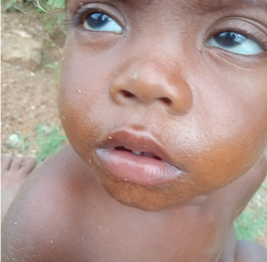 masum beti k aas mein maa-baap