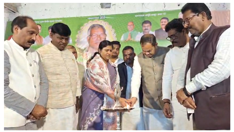 purniya mai manayi gayi karpuri thakur ki 102wi jayanti 